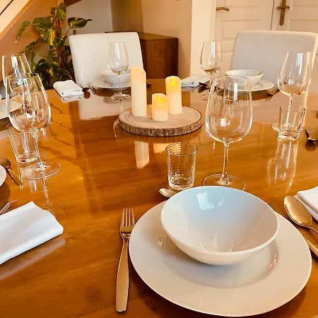 Colombier Du Val - De Caractere Standing 4 Etoiles- Maison Cosy 3 - Terrasse - Jardin Clos - Bbq - Poules - Wifi Fibre - Refuge Lpo - 15 Min Circuit 24 Du Mans - 30 Min Zoo De La Fleche - Etape Sarthe A Velo * Roeze-sur-Sarthe
